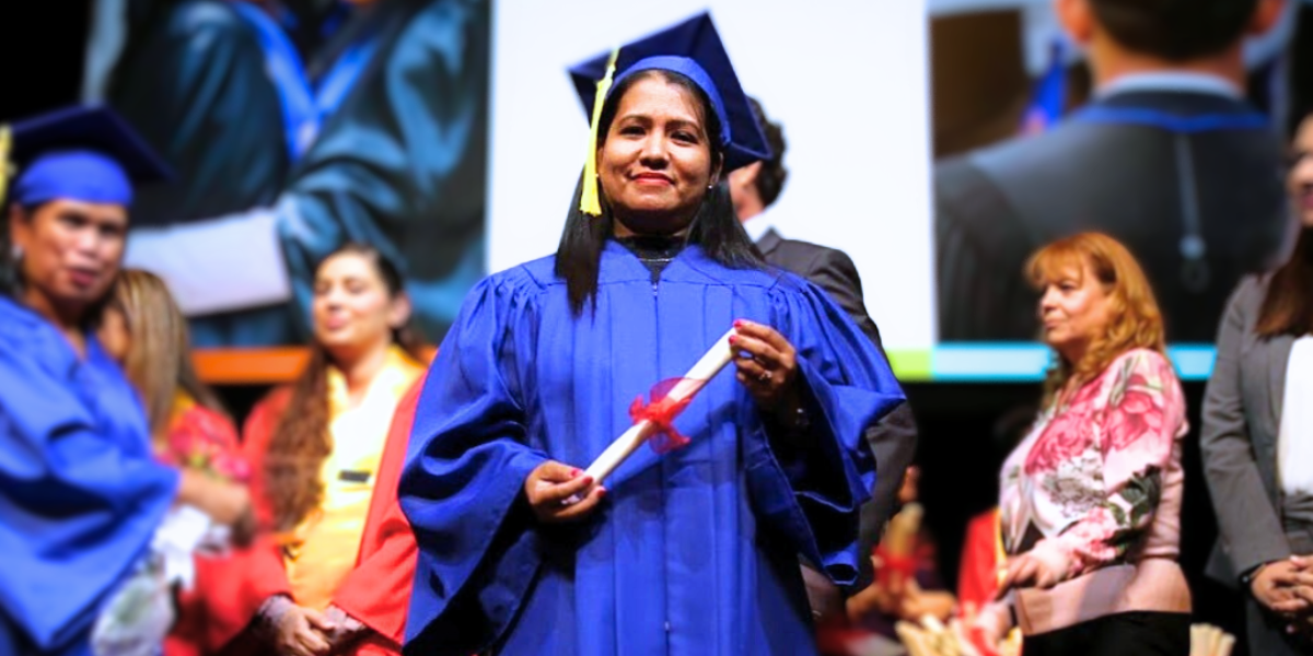 Looking for Career College in British Columbia? 5 Reasons to Choose AOLCC