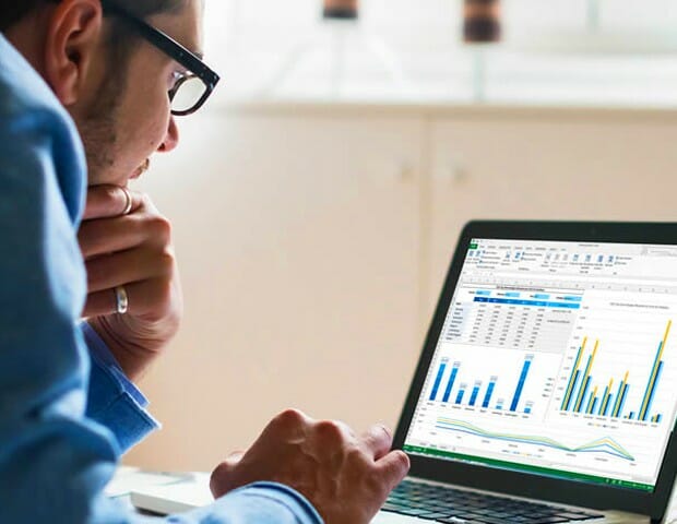 5 Computer Skills to Skyrocket Your Business Administration Career!