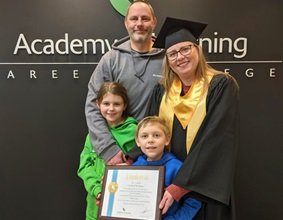 Cavelle Bailey graduated from CSWAW Canadian Association of Social Workers - Academy of Learning Career College