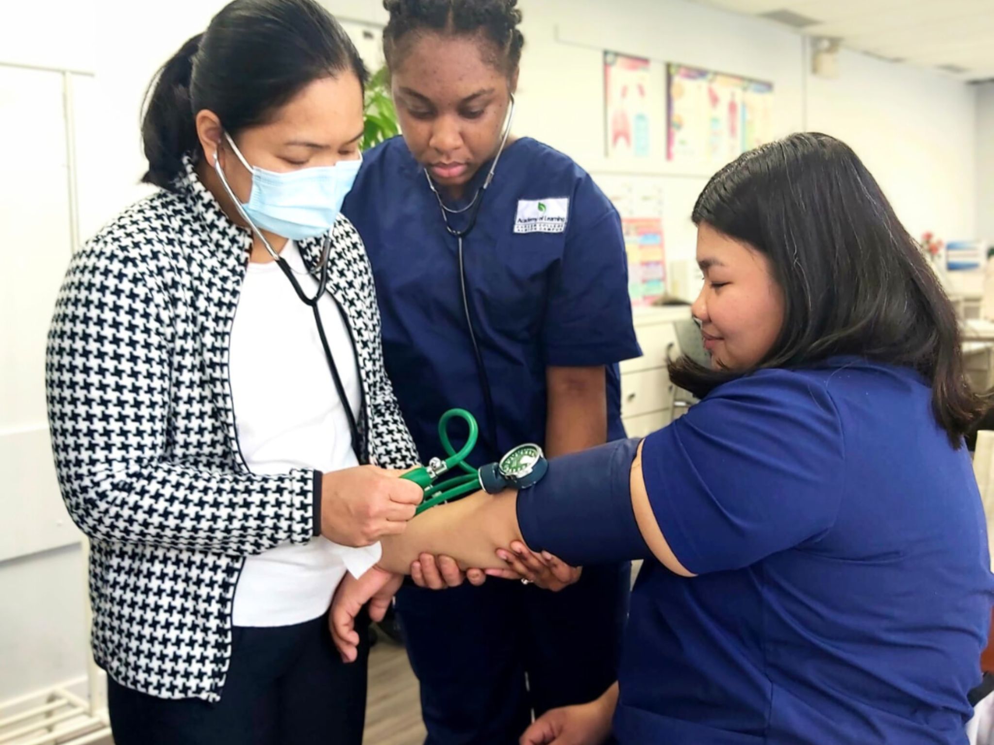 Igniting Brilliance: The Dynamic Role of Learning Coaches in Student Success