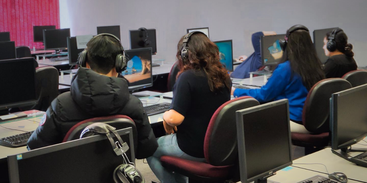 How to Become a Web Developer in Canada (Without a Degree)